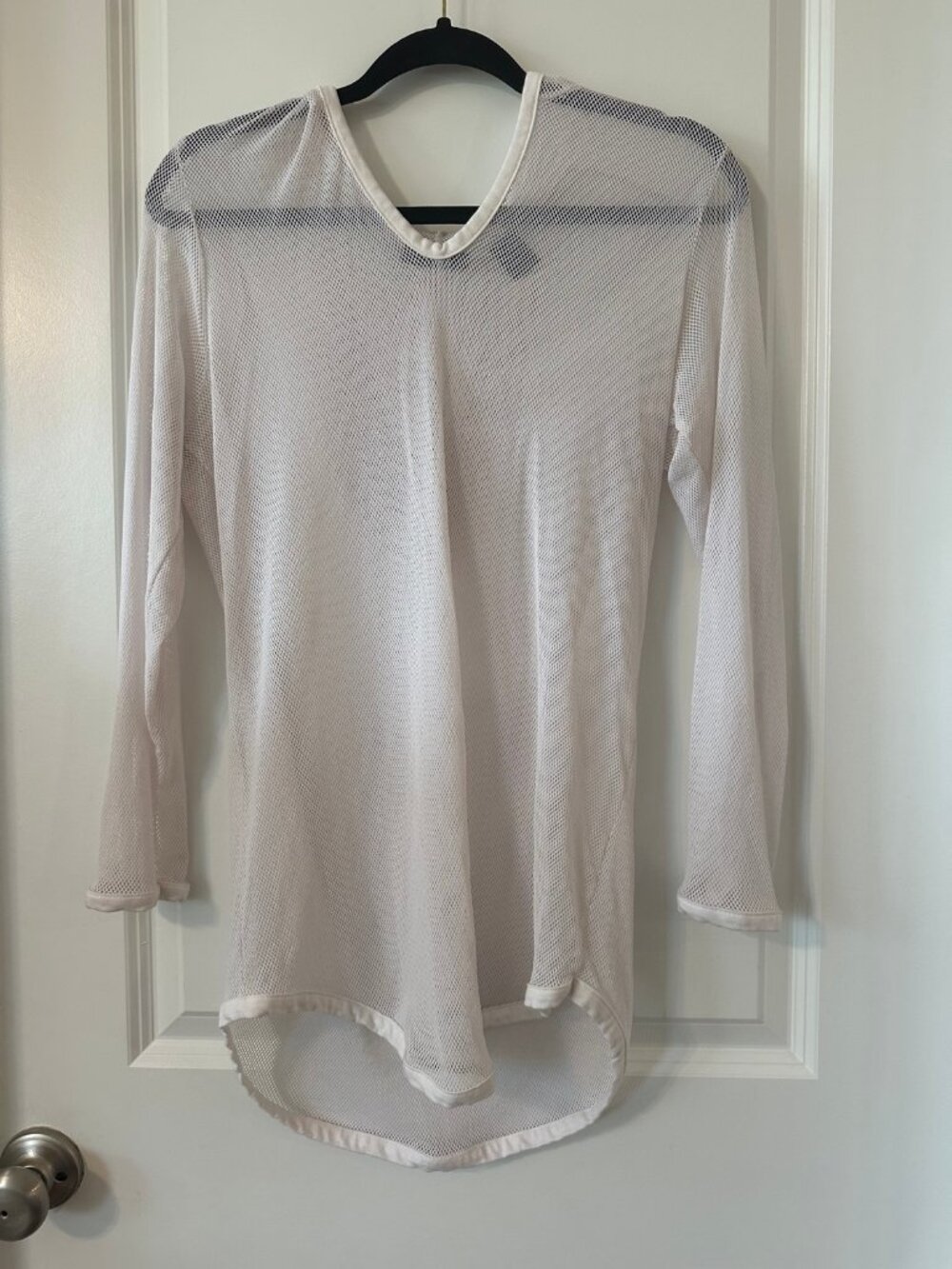 Moda International White Mesh Long Sleeve Tunic Top Size L